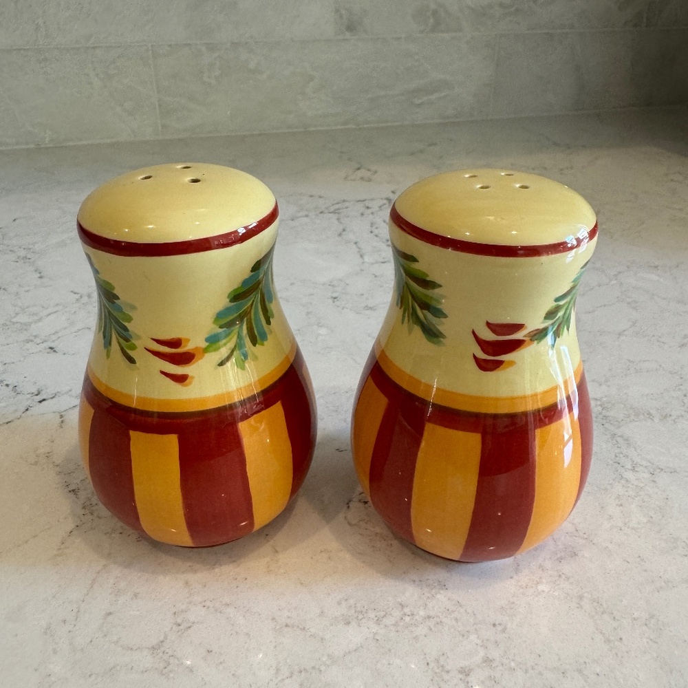 Southern Living at Home Sienna Salt and Pepper Shakers